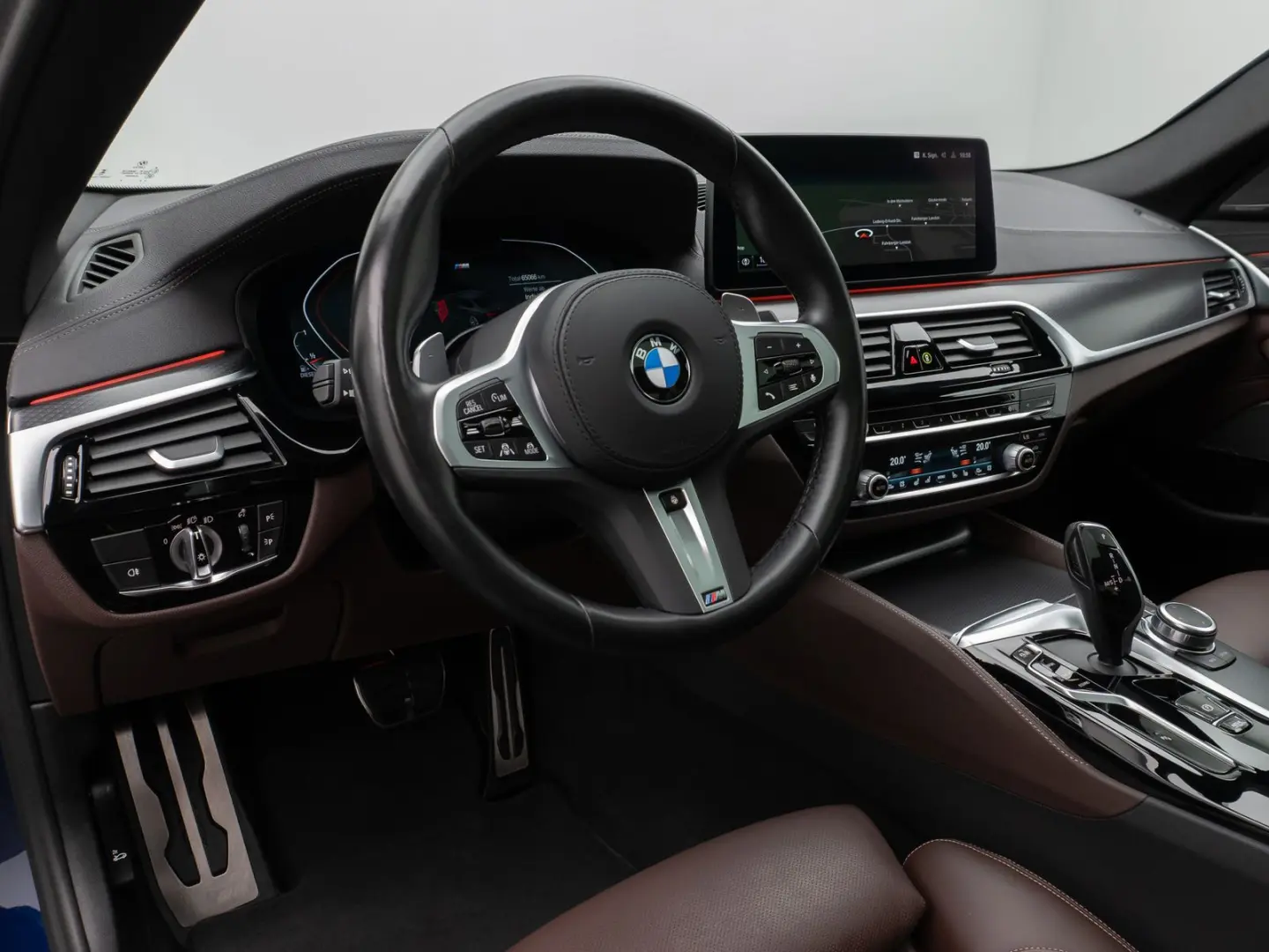 540d xD M Sport Glasdach Kamer Laser HUD H/K 19