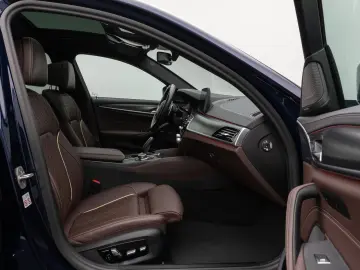 540d xD M Sport Glasdach Kamer Laser HUD H/K 19