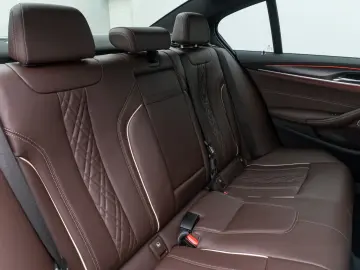 540d xD M Sport Glasdach Kamer Laser HUD H/K 19