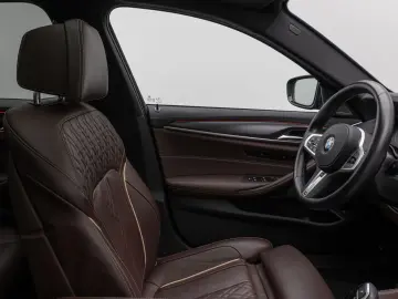 540d xD M Sport Glasdach Kamer Laser HUD H/K 19
