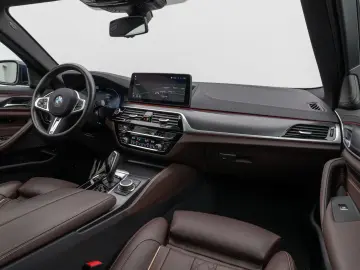 540d xD M Sport Glasdach Kamer Laser HUD H/K 19
