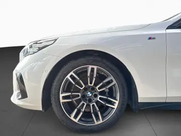 520d Limousine Sportpaket Bluetooth HUD Navi LED
