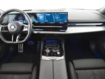 520d xDrive M Sport Pro AHK DrivAssProf Standhzg