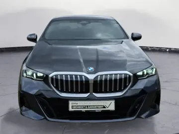 520d M Sportpaket Klimaaut. AHK Memory vorn