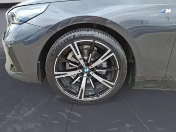 520d M Sportpaket Klimaaut. AHK Memory vorn