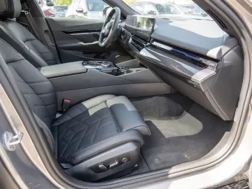 520d M-Sport Pro STANDHZ SITZBELÜFTUNG PANO 360°