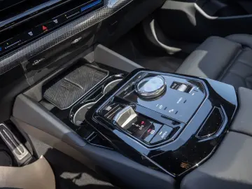 520d M-Sport Pro STANDHZ SITZBELÜFTUNG PANO 360°