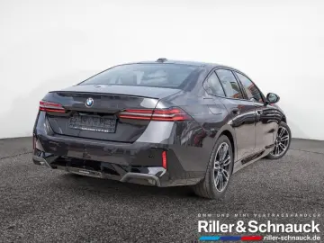 520d xDrive M-Sport HUD PANO 360° SITZBELÜFTUNG