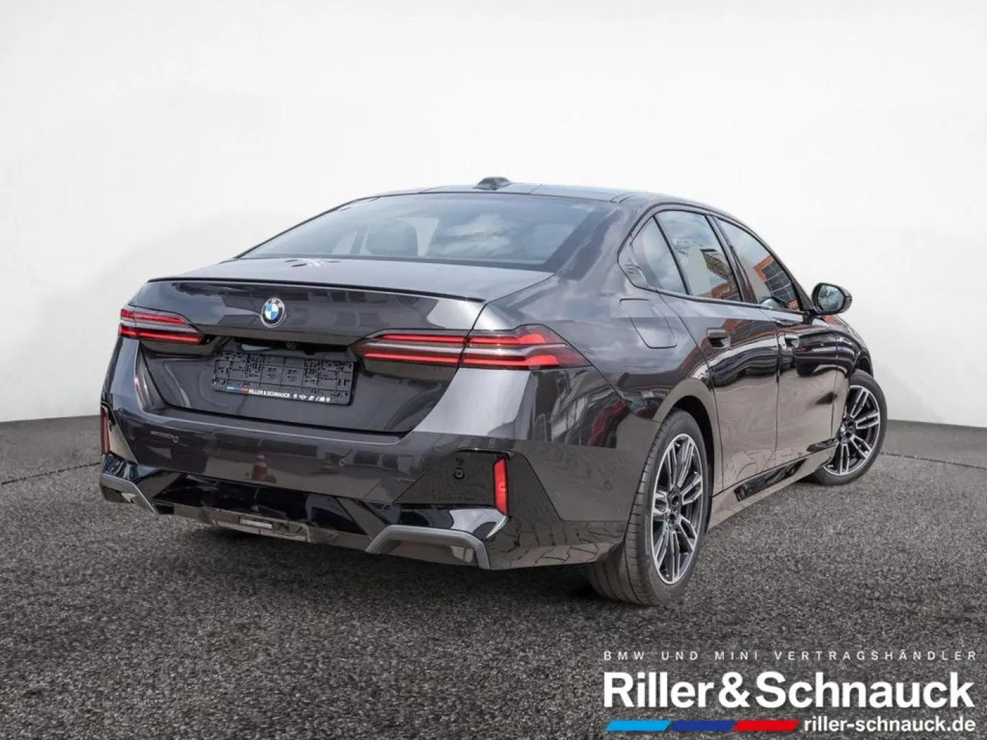 520d xDrive M-Sport HUD PANO 360° SITZBELÜFTUNG