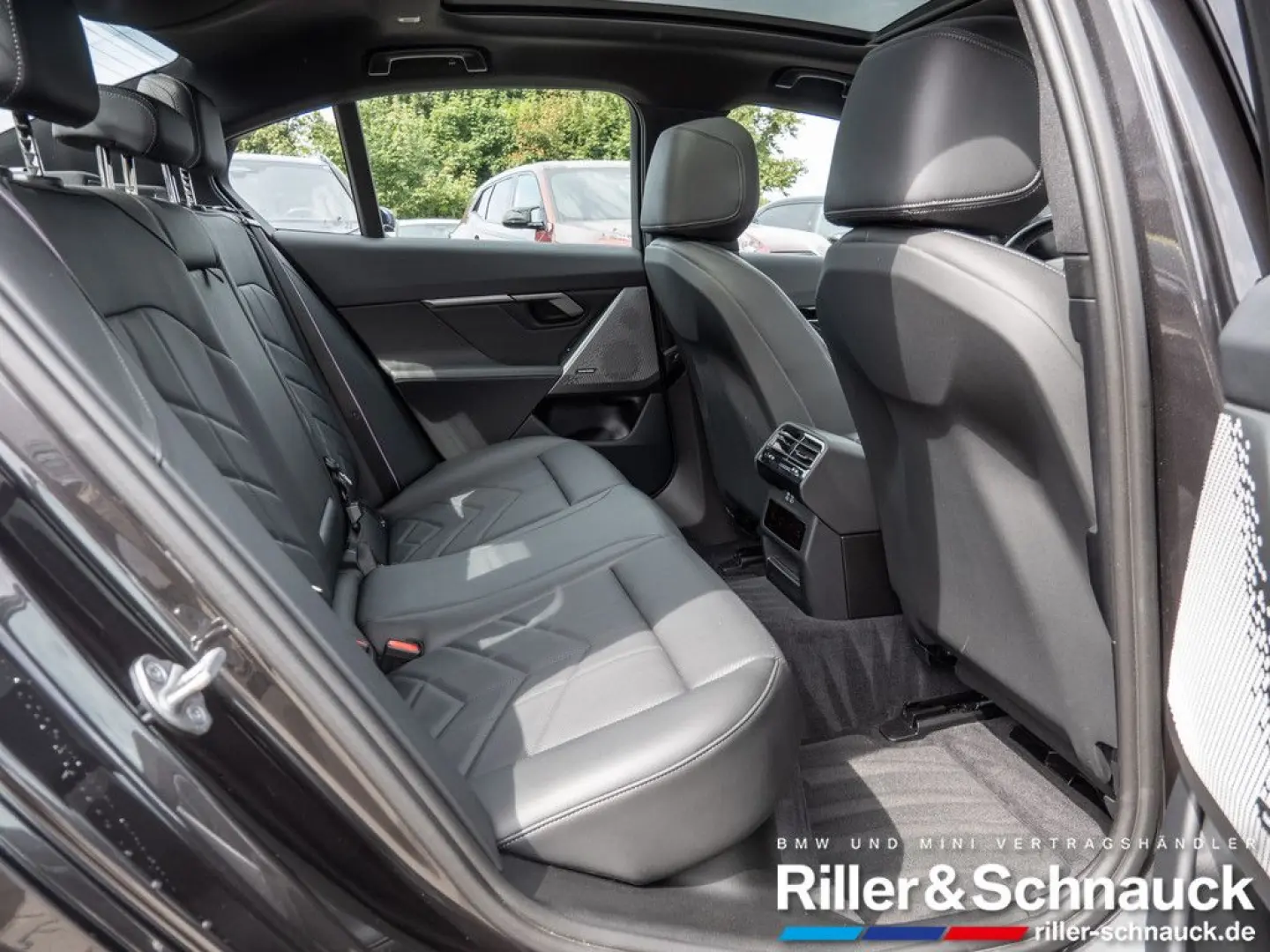 520d xDrive M-Sport HUD PANO 360° SITZBELÜFTUNG