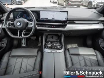 520d xDrive M-Sport HUD PANO 360° SITZBELÜFTUNG