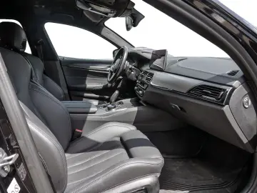 540 xDrive M Sport Dachhimmel Alcantara M Multif