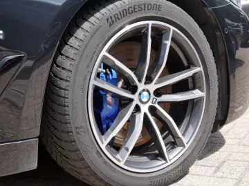 540 xDrive M Sport Dachhimmel Alcantara M Multif