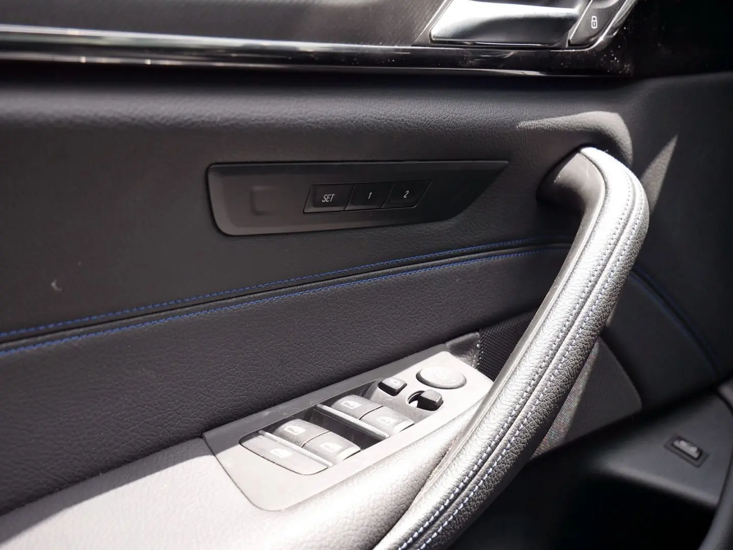 540 xDrive M Sport Dachhimmel Alcantara M Multif
