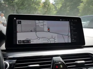 540 xDrive M Sport Dachhimmel Alcantara M Multif