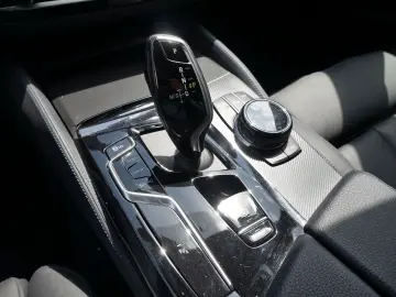 540 xDrive M Sport Dachhimmel Alcantara M Multif