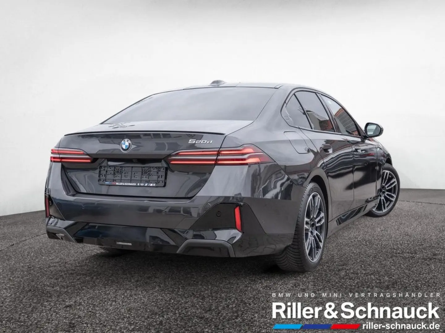 520d M-Sport STANDHZ SITZBELÜFTUNG LED PANO 360°