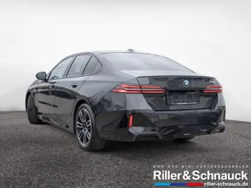 520d M-Sport STANDHZ SITZBELÜFTUNG LED PANO 360°