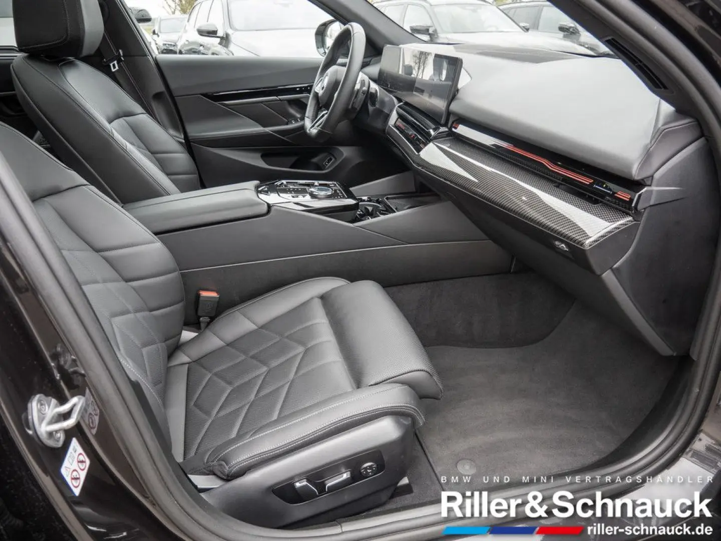 520d M-Sport STANDHZ SITZBELÜFTUNG LED PANO 360°