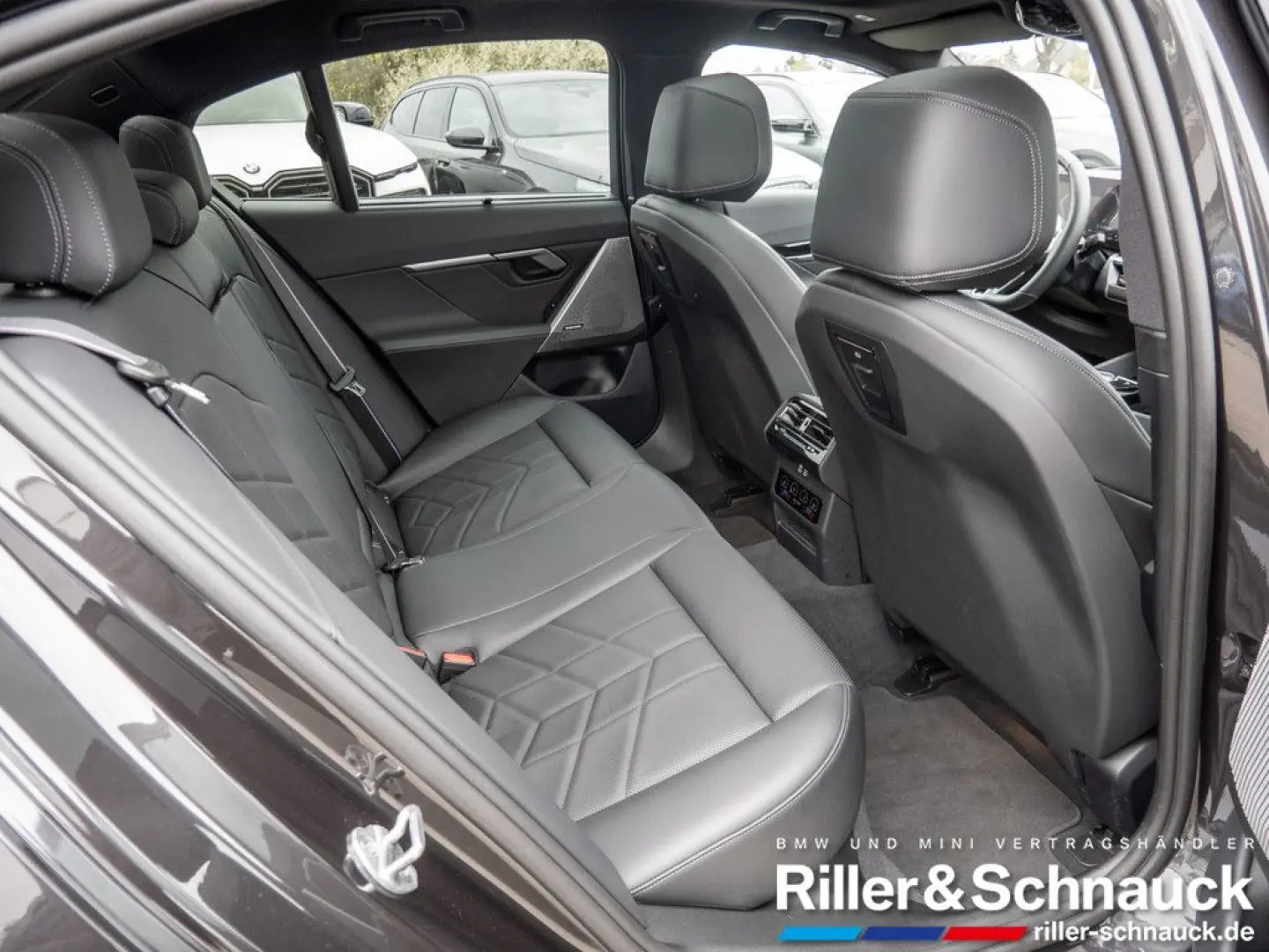 520d M-Sport STANDHZ SITZBELÜFTUNG LED PANO 360°