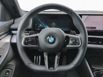 520d xD M SPORT LivePro AHK StHzg 360° HUD