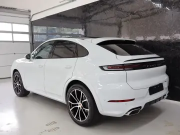 Porsche Cayenne Coupe *CHRONO*BOSE*PANO