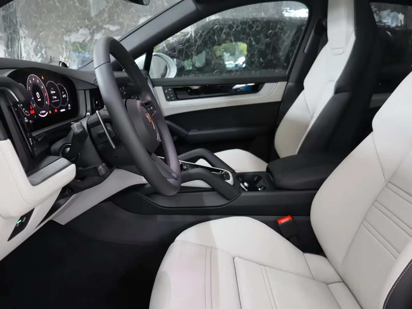 Porsche Cayenne Coupe *CHRONO*BOSE*PANO