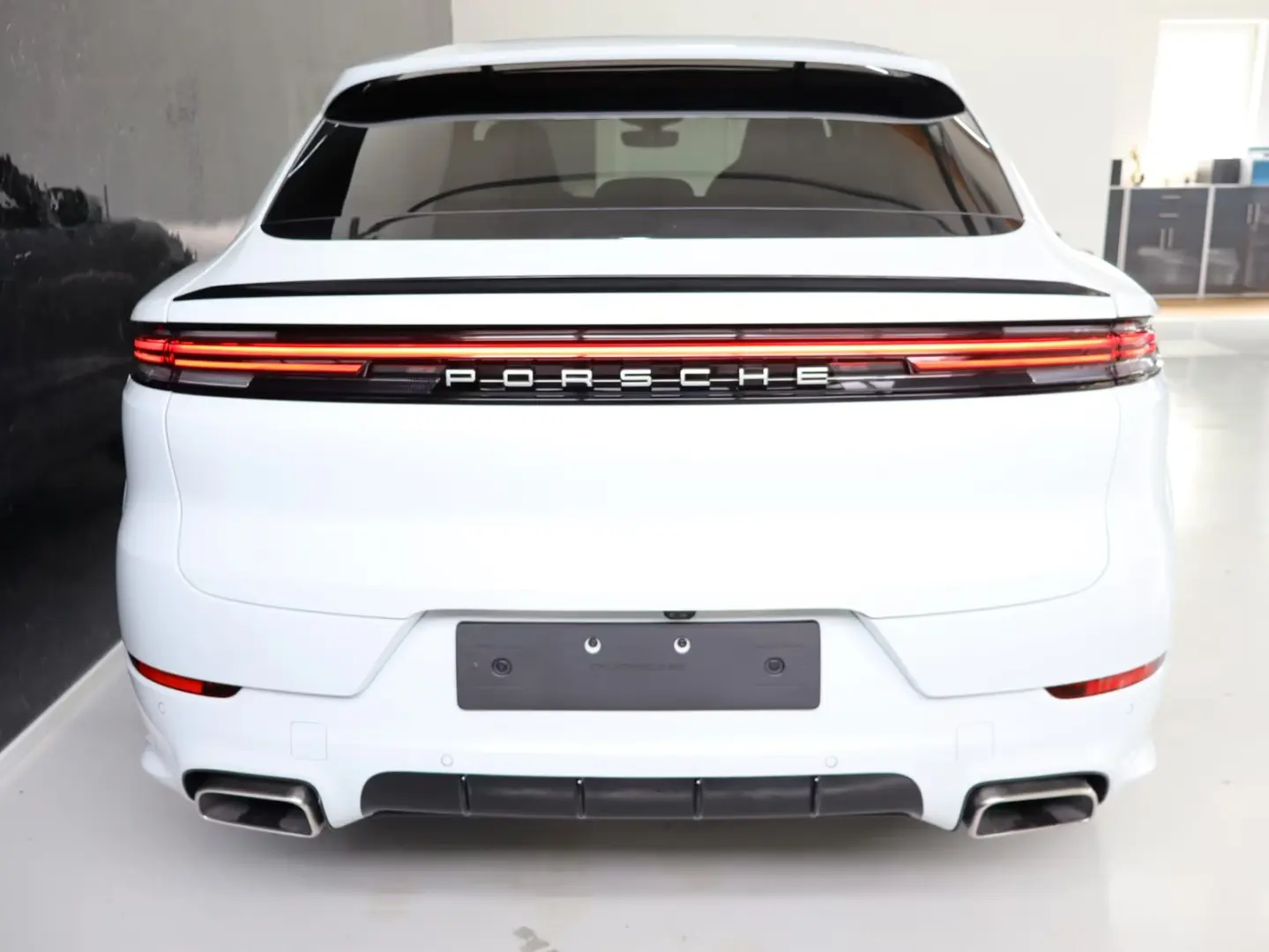 Porsche Cayenne Coupe *CHRONO*BOSE*PANO