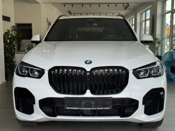 X5 xDrive 45 e M Sport