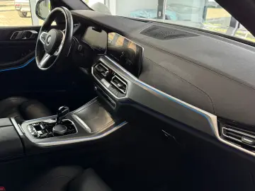 X5 xDrive 45 e M Sport