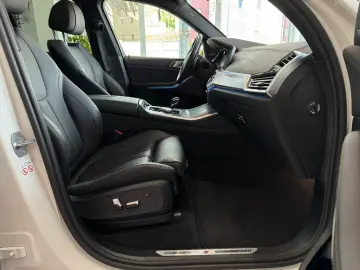 X5 xDrive 45 e M Sport