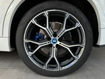 X5 xDrive 45 e M Sport