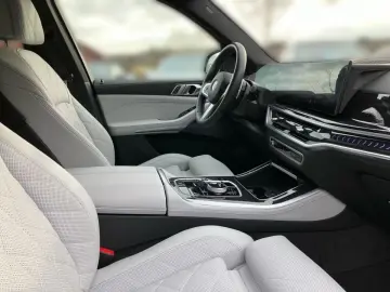 X5 xDrive30d M Sport Komfortsitze H/K PA 21''