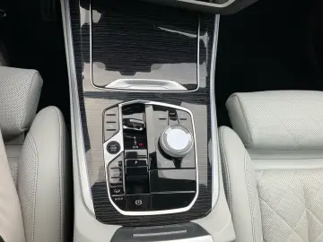 X5 xDrive30d M Sport Komfortsitze H/K PA 21''