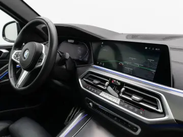 X6 xD30d M Sport Panorama Laser 360°HUD SoftClos