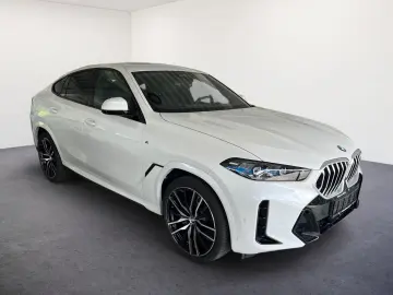 X6 xDrive 30d M SPORT/LED/AHK/PANO-DA/H&K