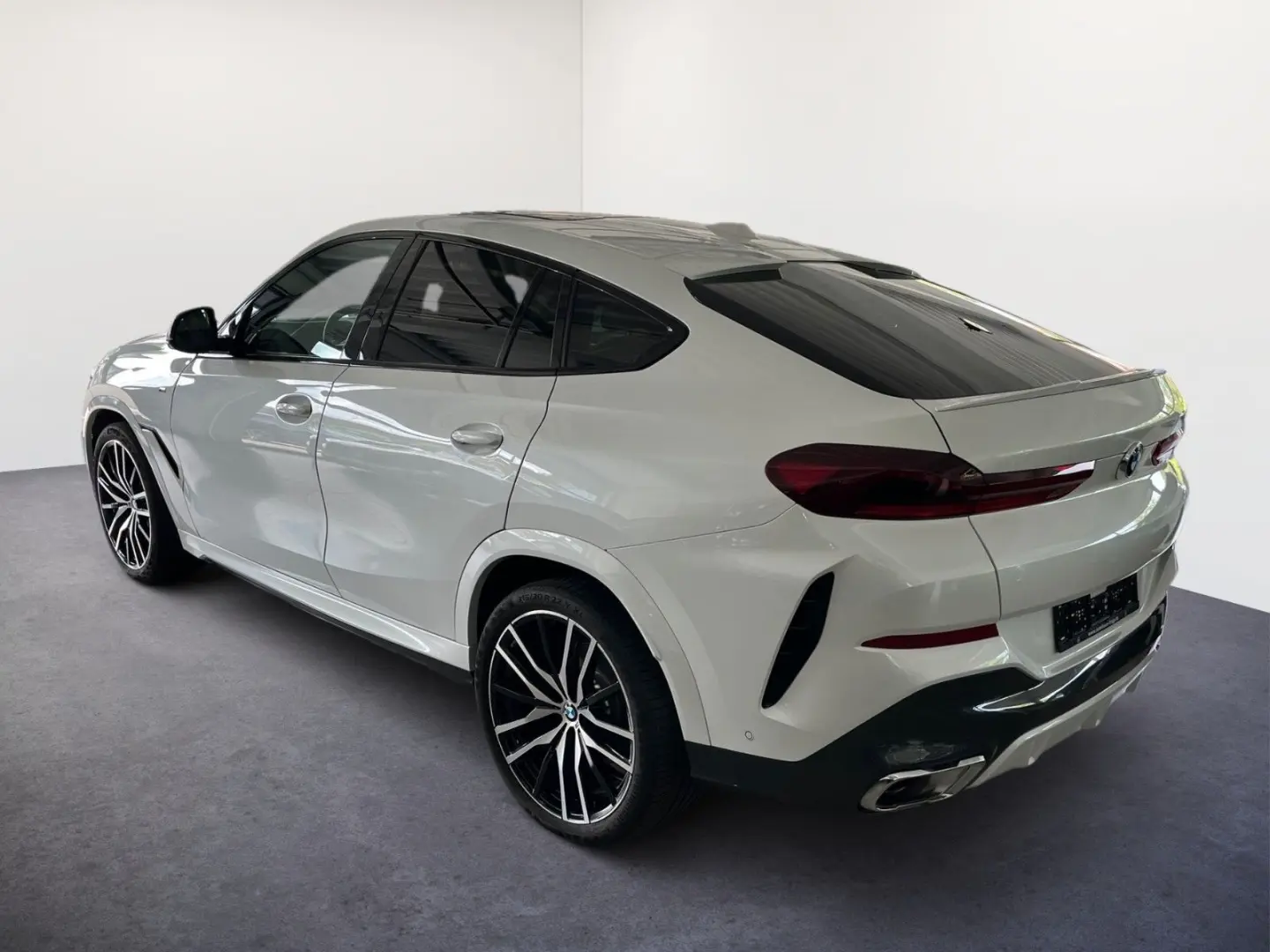 X6 xDrive 30d M SPORT/LED/AHK/PANO-DA/H&K