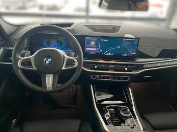X6 xDrive 40d M SPORT/LED/AHK/PANO-DA/H&K