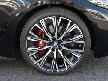 M440i Gran Coupe AHK LED ALUFELGEN 20 ZOLL NAVI