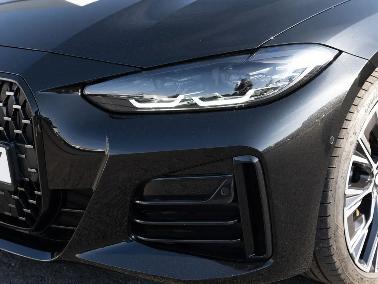 M440i Gran Coupe AHK LED ALUFELGEN 20 ZOLL NAVI