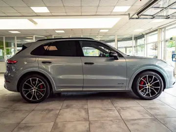 Cayenne GTS*HAL*Sportdesign*Carbon*360°*Inno*HUD