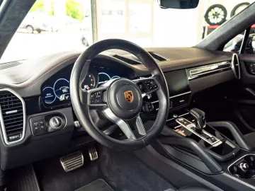 Cayenne GTS*HAL*Sportdesign*Carbon*360°*Inno*HUD