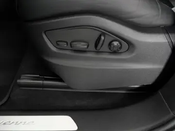 Porsche Cayenne Coupe E-Hybrid InnoDrive Luftfede