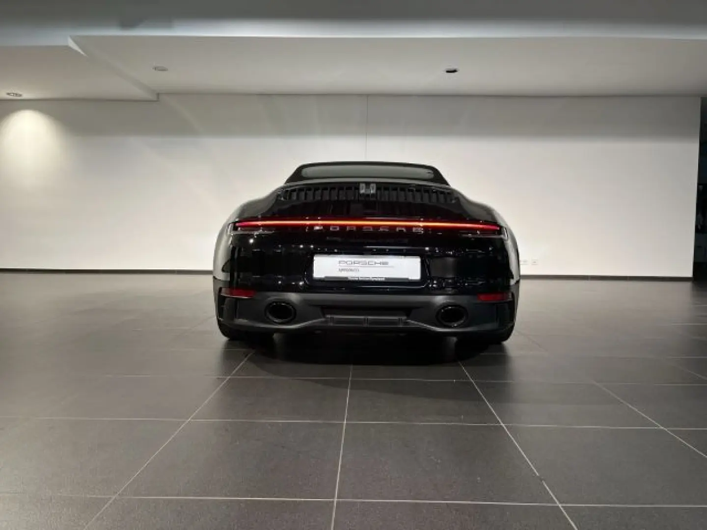 992 911 Carrera 4 GTS Cabrio BOSE Surround View