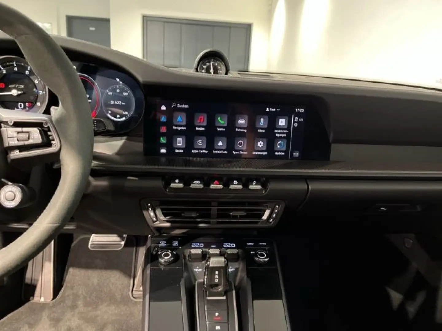 992 911 Carrera 4 GTS Cabrio BOSE Surround View