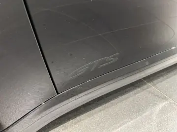 992 911 Carrera 4 GTS Cabrio BOSE Surround View