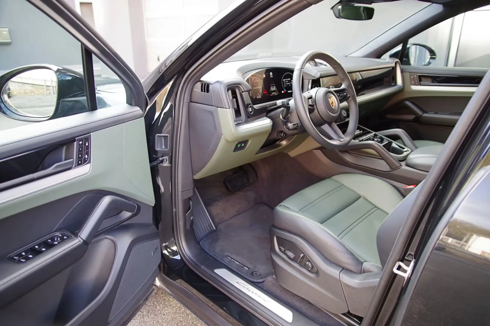 Porsche Cayenne Coupe*Leder GRÜN,Luft,ACC,BOSE