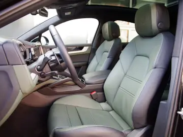 Porsche Cayenne Coupe*Leder GRÜN,Luft,ACC,BOSE