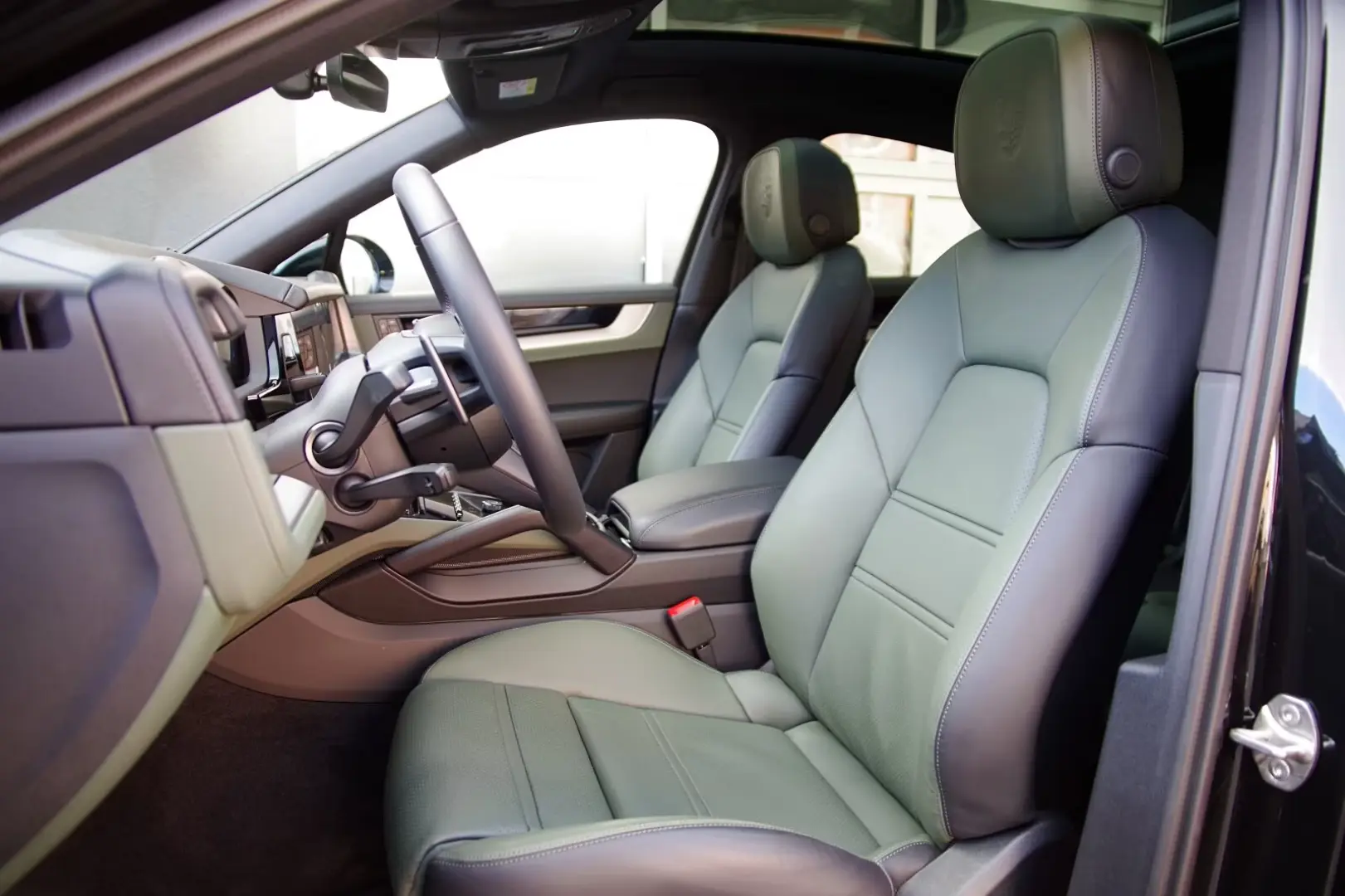 Porsche Cayenne Coupe*Leder GRÜN,Luft,ACC,BOSE
