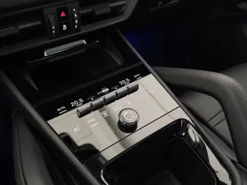 Porsche Cayenne Coupe E-Hybrid*Chrono-Paket*